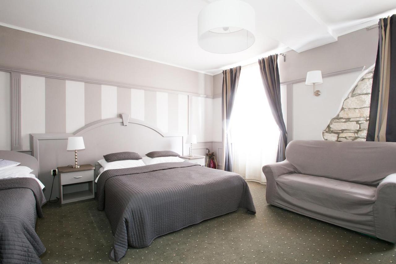 Hotel Galija 3*